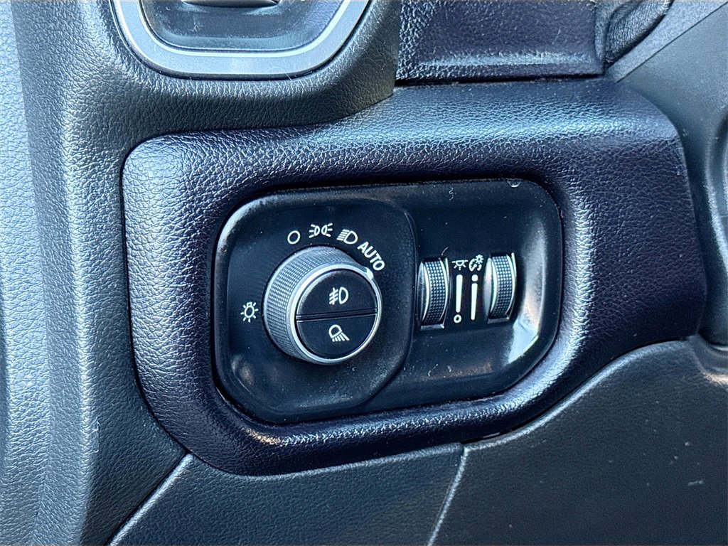 Used 2021 RAM 3500 Laramie image 23