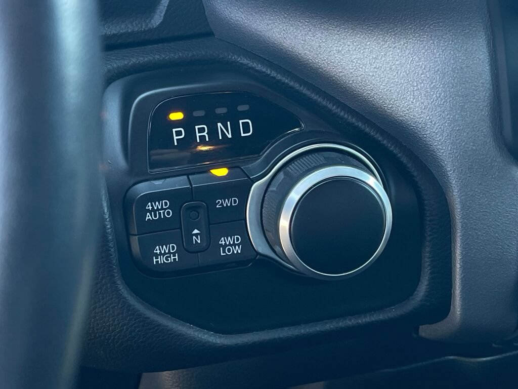 Used 2023 RAM 1500 Big Horn AWD/4WD image 14