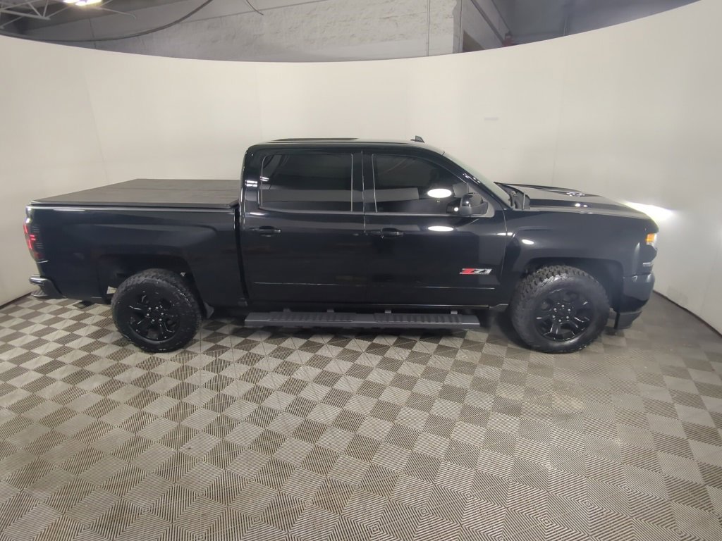 Used 2017 Chevrolet Silverado 1500 LTZ Z71 w/ LTZ Plus Package image 10