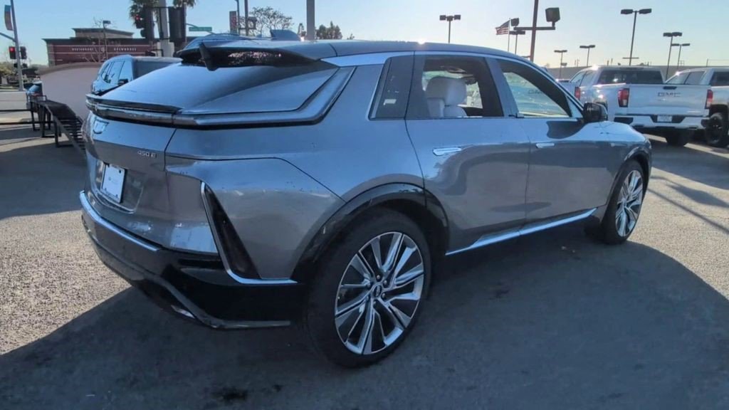 Certified 2023 Cadillac Lyriq 2WD image 6