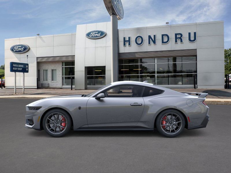 New 2025 Ford Mustang Dark Horse image 3