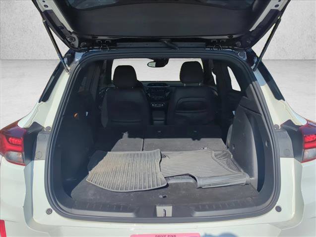 Used 2021 Chevrolet TrailBlazer RS w/ Technology Package image 7