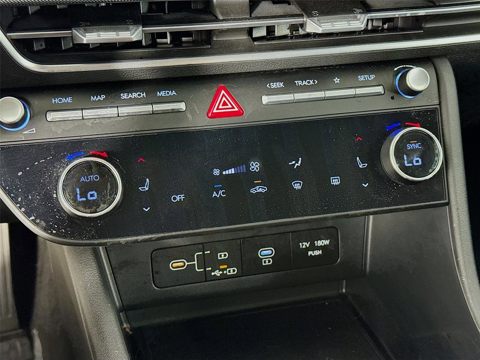 Used 2024 Hyundai Sonata SEL image 17