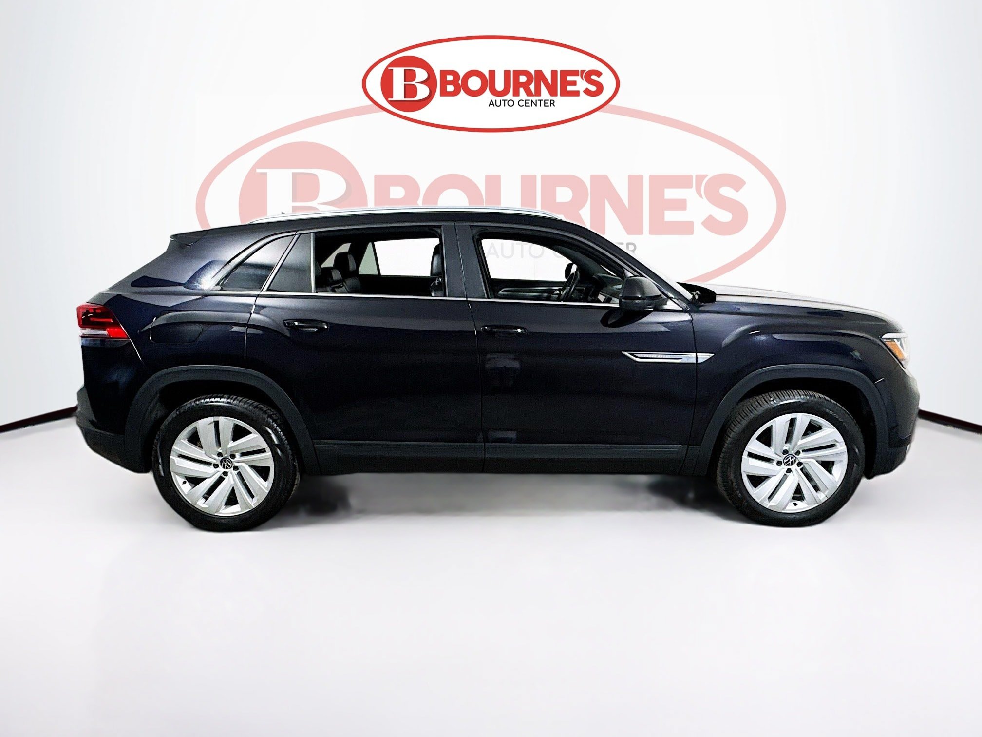 Used 2021 Volkswagen Atlas Cross Sport SE AWD/4WD image 10