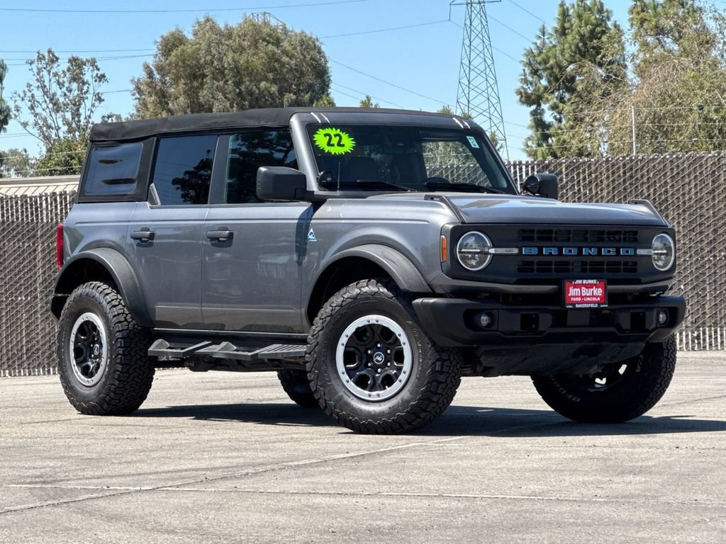Certified 2022 Ford Bronco Black Diamond w/ Sasquatch Package
