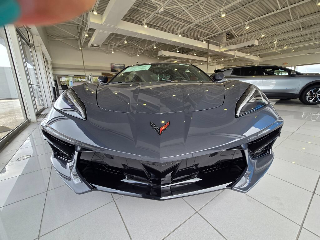 New 2027 Chevrolet Corvette Stingray Coupe w/ 1LT RWD image 2