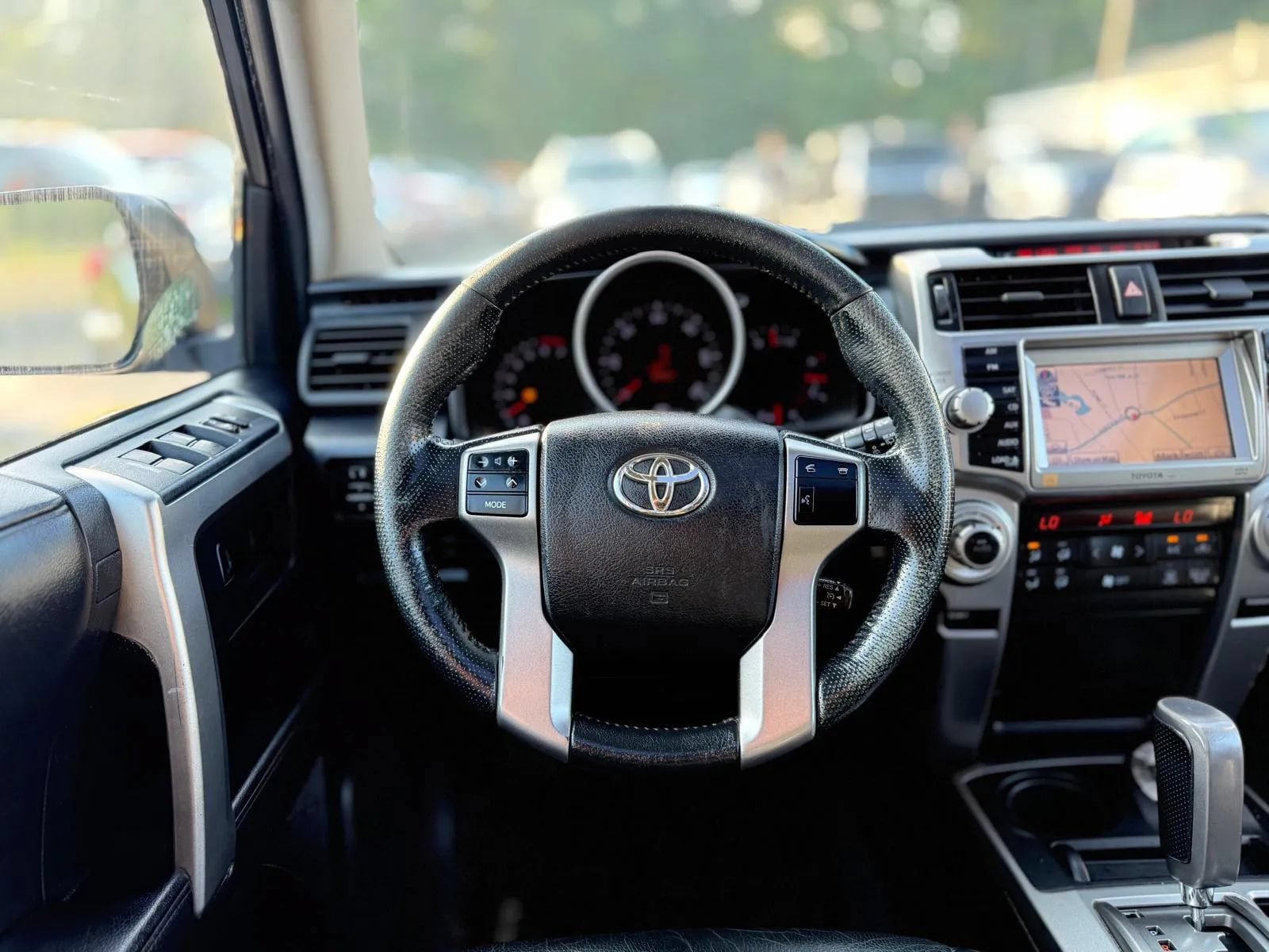 Used 2011 Toyota 4Runner Limited AWD/4WD image 16