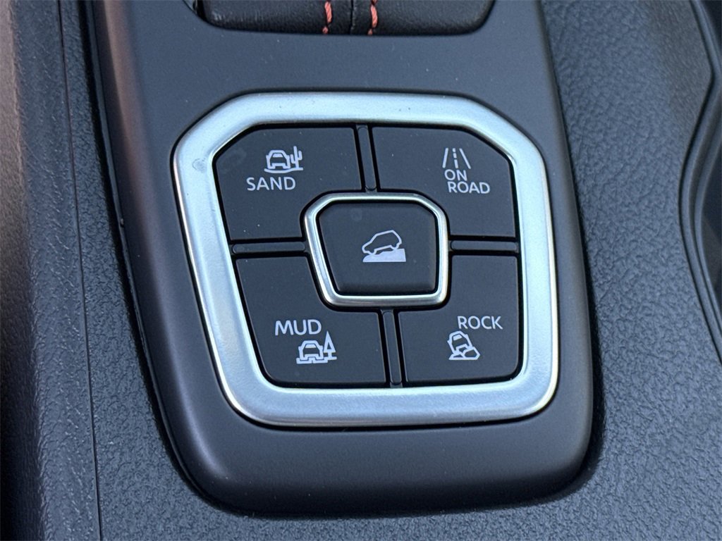 New 2026 Nissan Frontier PRO-4X image 35
