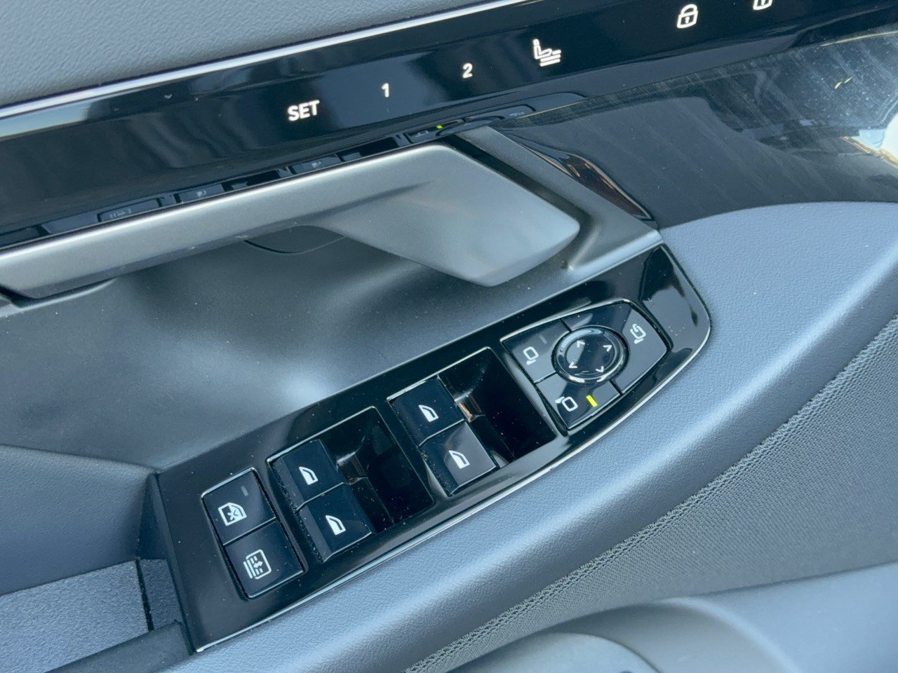Certified 2026 BMW 530i RWD image 15