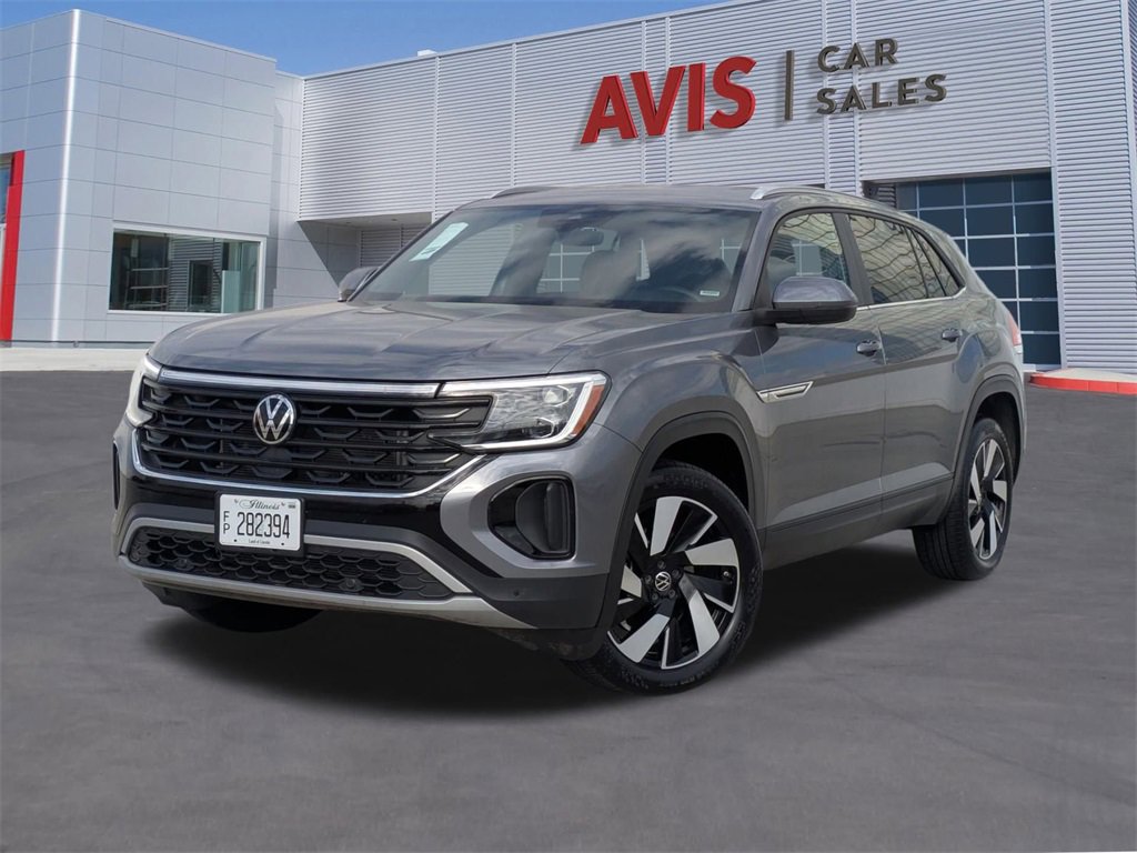Used 2025 Volkswagen Atlas Cross Sport SE image 1