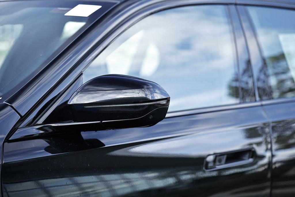 New 2026 BMW 740i w/ Executive Package image 11