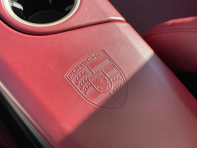 Used 2023 Porsche Taycan GTS image 35