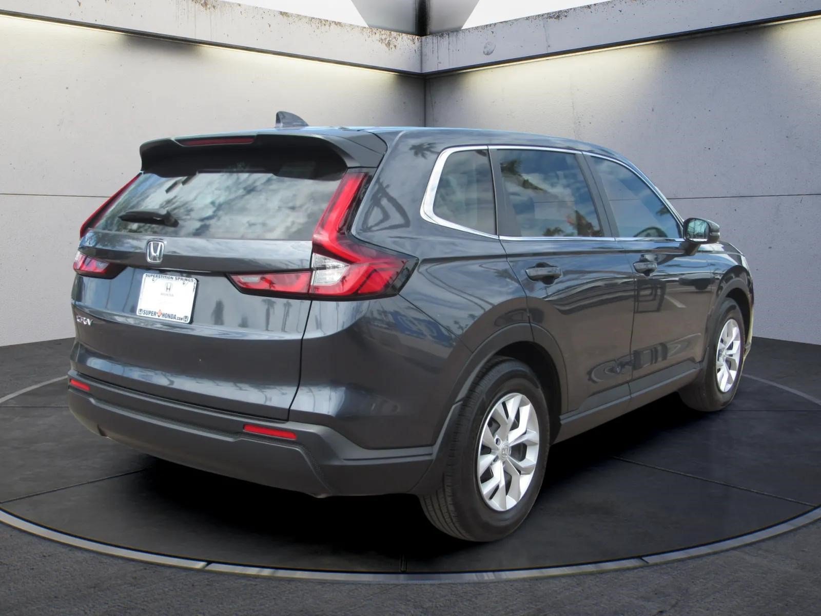 Used 2024 Honda CR-V LX image 4