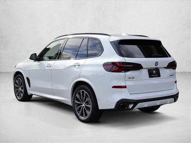 New 2026 BMW X5 xDrive50e w/ M Sport Package AWD/4WD image 8