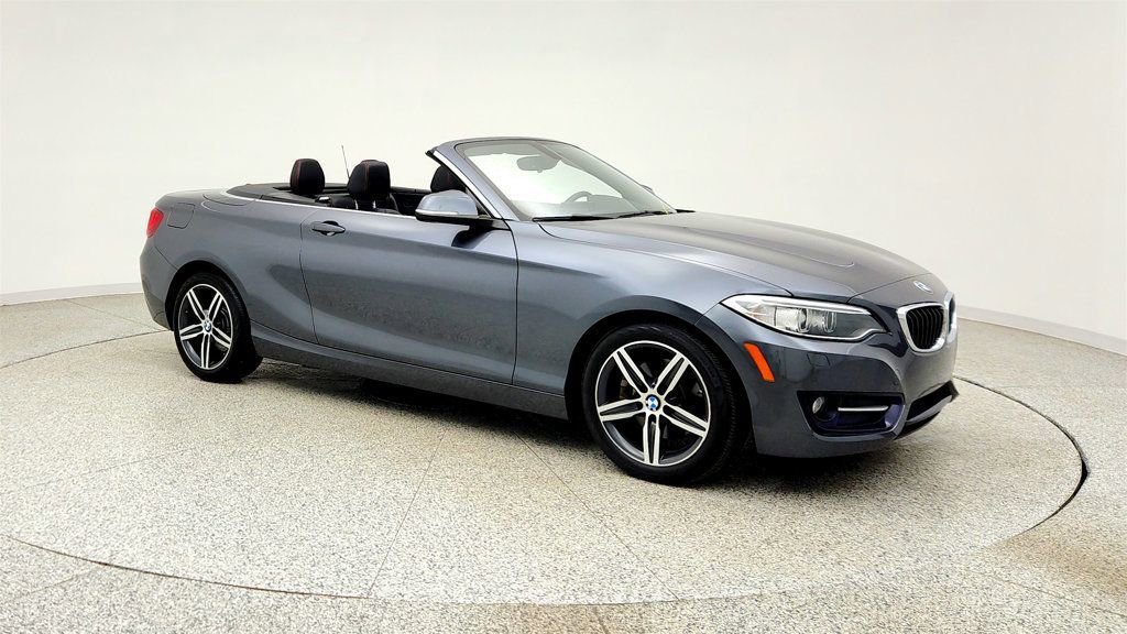 Used 2017 BMW 230i xDrive Convertible AWD/4WD image 3