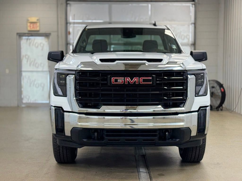 New 2025 GMC Sierra 3500 Pro image 2