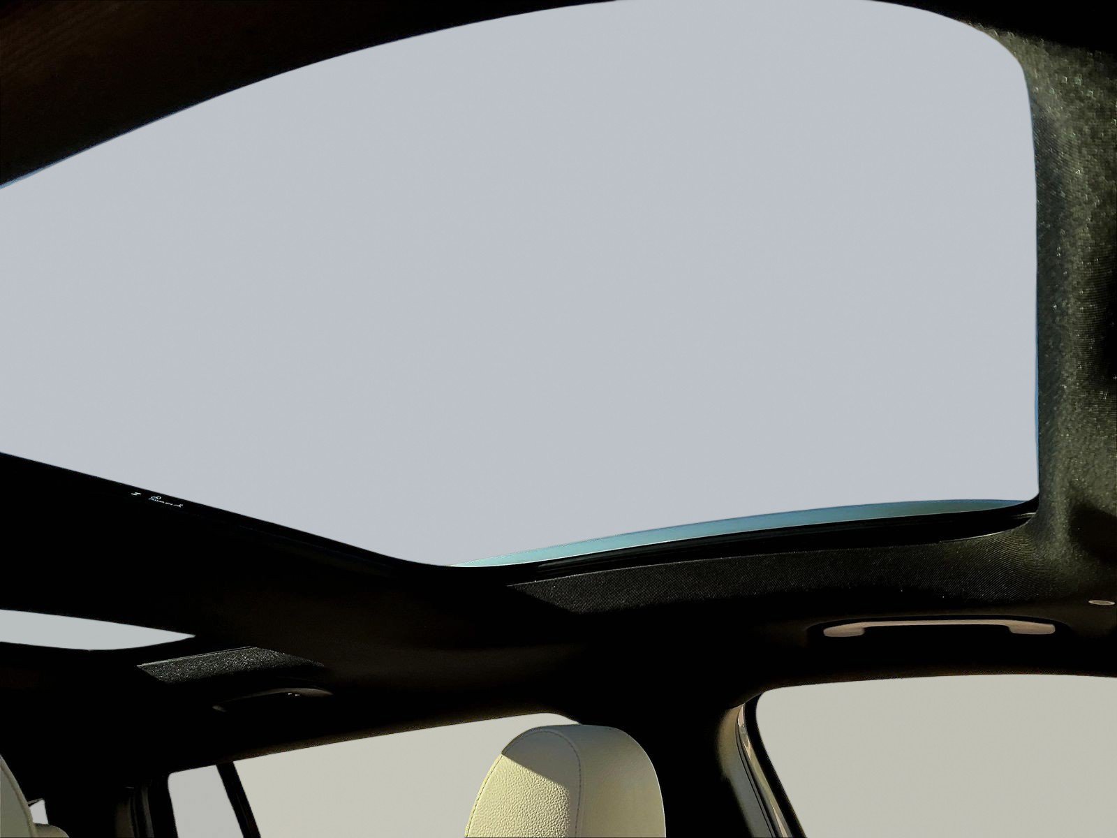 Certified 2026 Mercedes-Benz GLB 250 4MATIC image 27