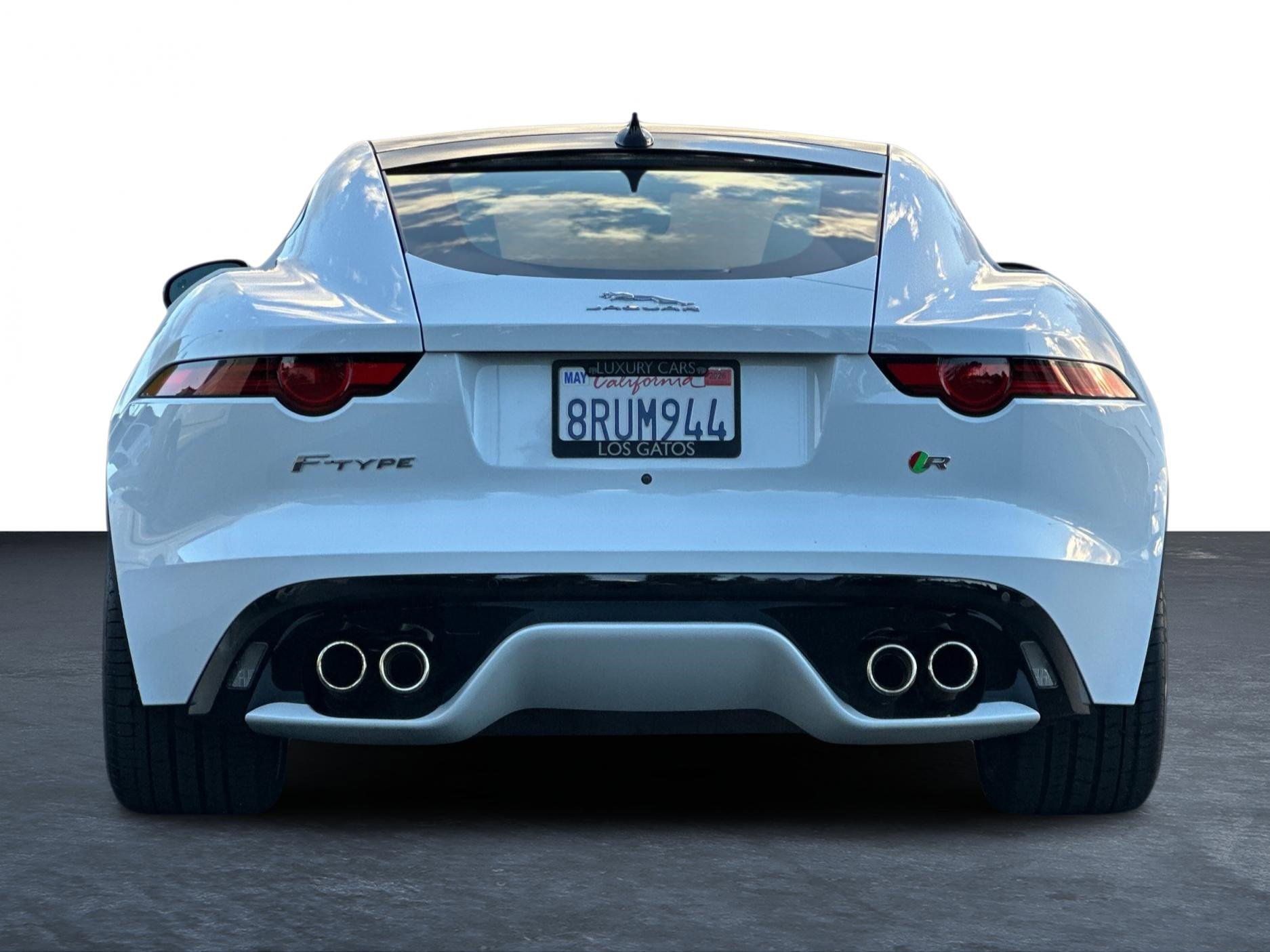 Used 2020 Jaguar F-TYPE R image 7