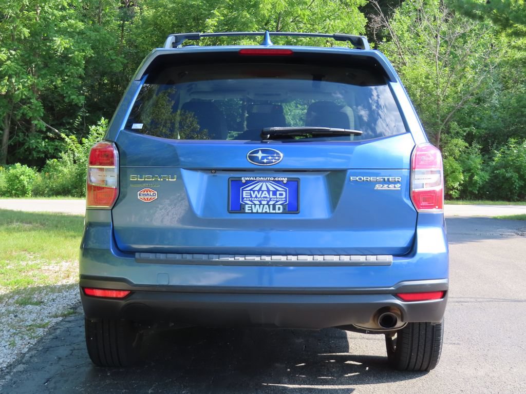 Used 2016 Subaru Forester 2.5i Touring w/ Popular Package #2 AWD/4WD image 19