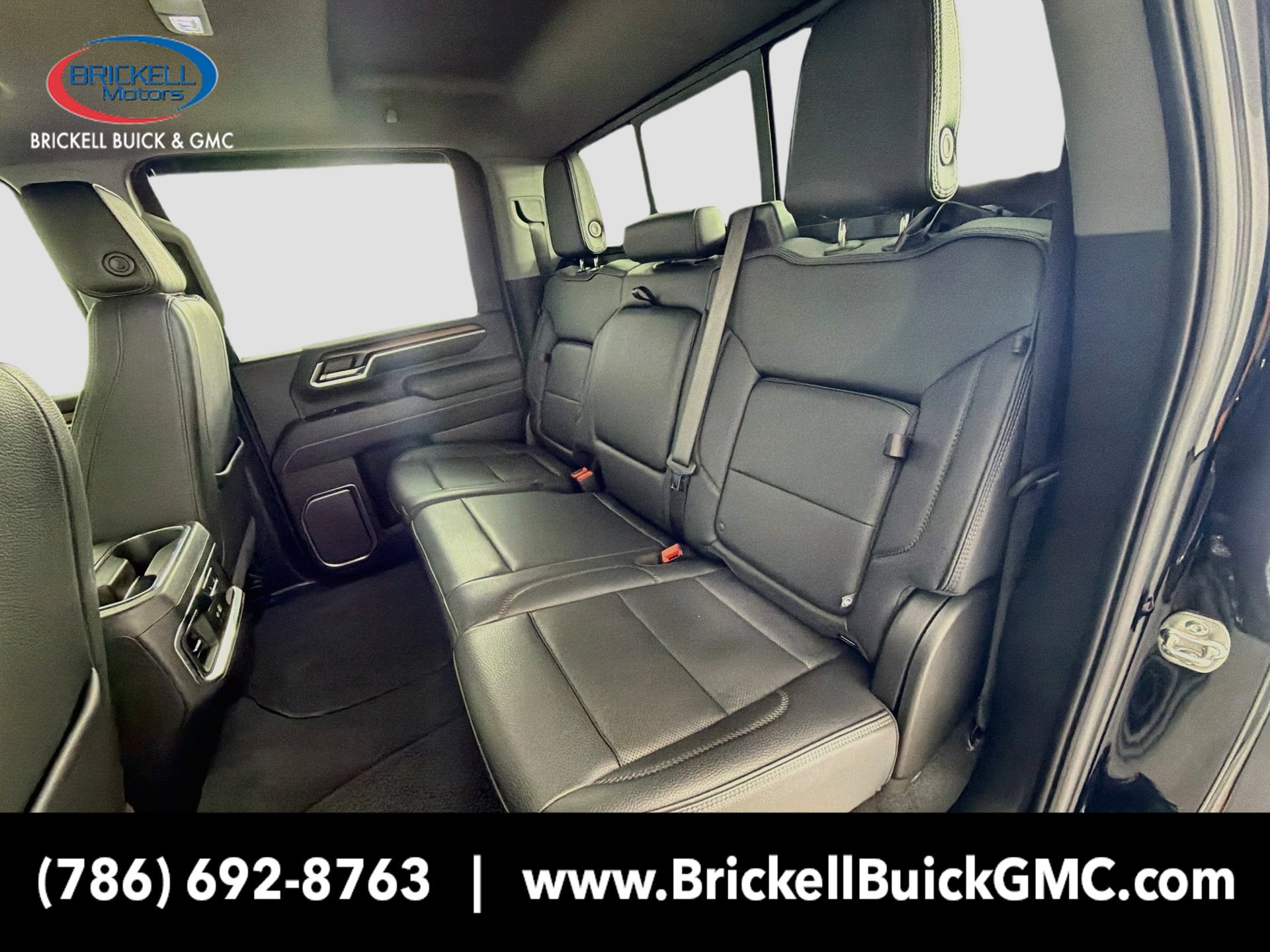 Used 2025 GMC Sierra 2500 Denali w/ Denali Reserve Package AWD/4WD image 22