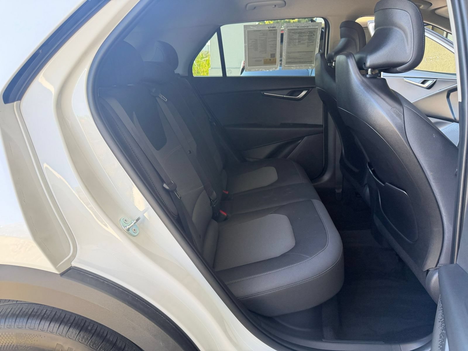 Used 2026 Kia Niro LX FWD image 39