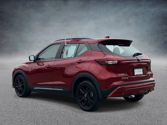 Used 2023 Nissan Kicks SR w/ SR Premium Package FWD image 4