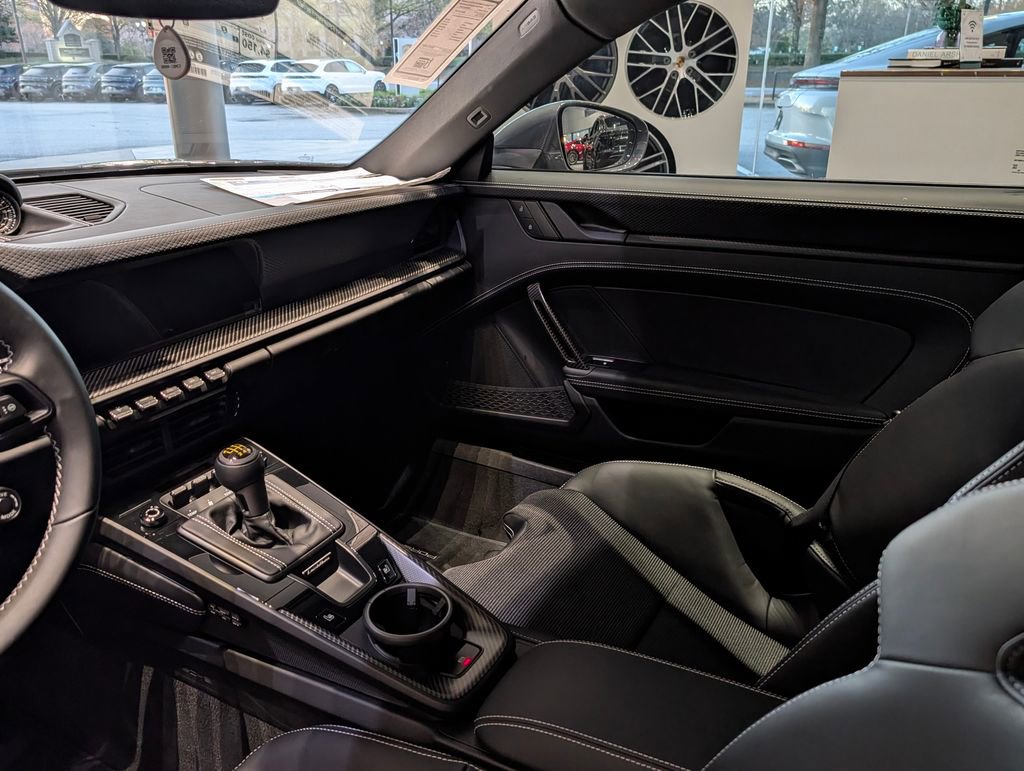 New 2026 Porsche 911 GT3 image 22