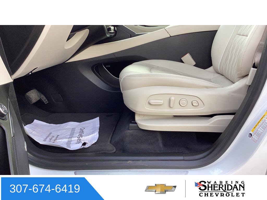 Used 2023 Buick Enclave Avenir w/ Avenir Technology Package image 26