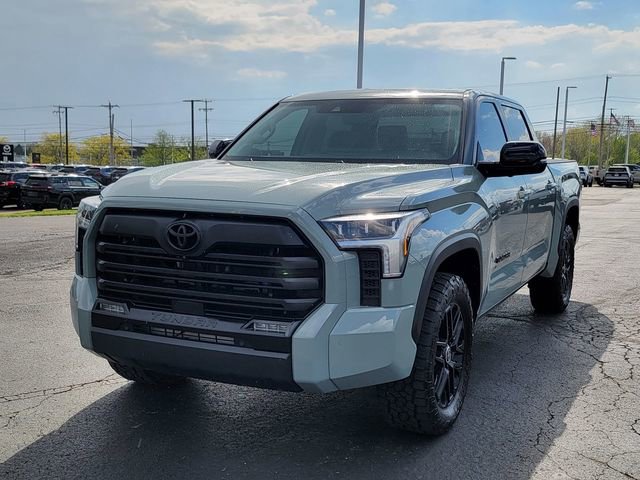 Used 2024 Toyota Tundra Limited AWD/4WD image 2