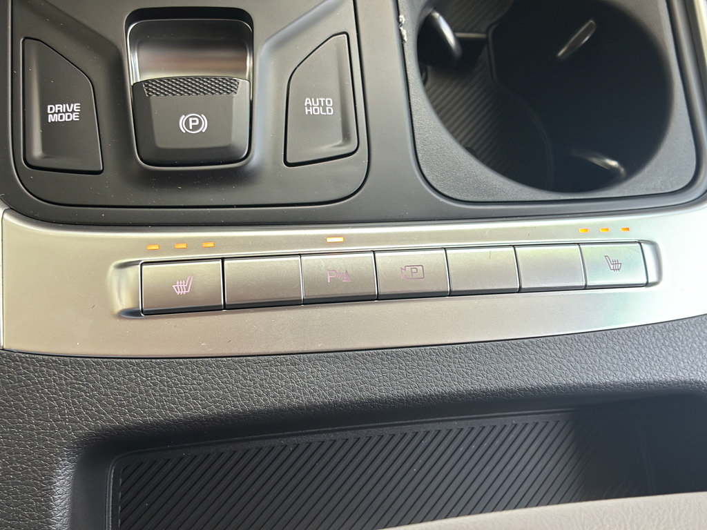 New 2026 Kia Carnival FWD image 39