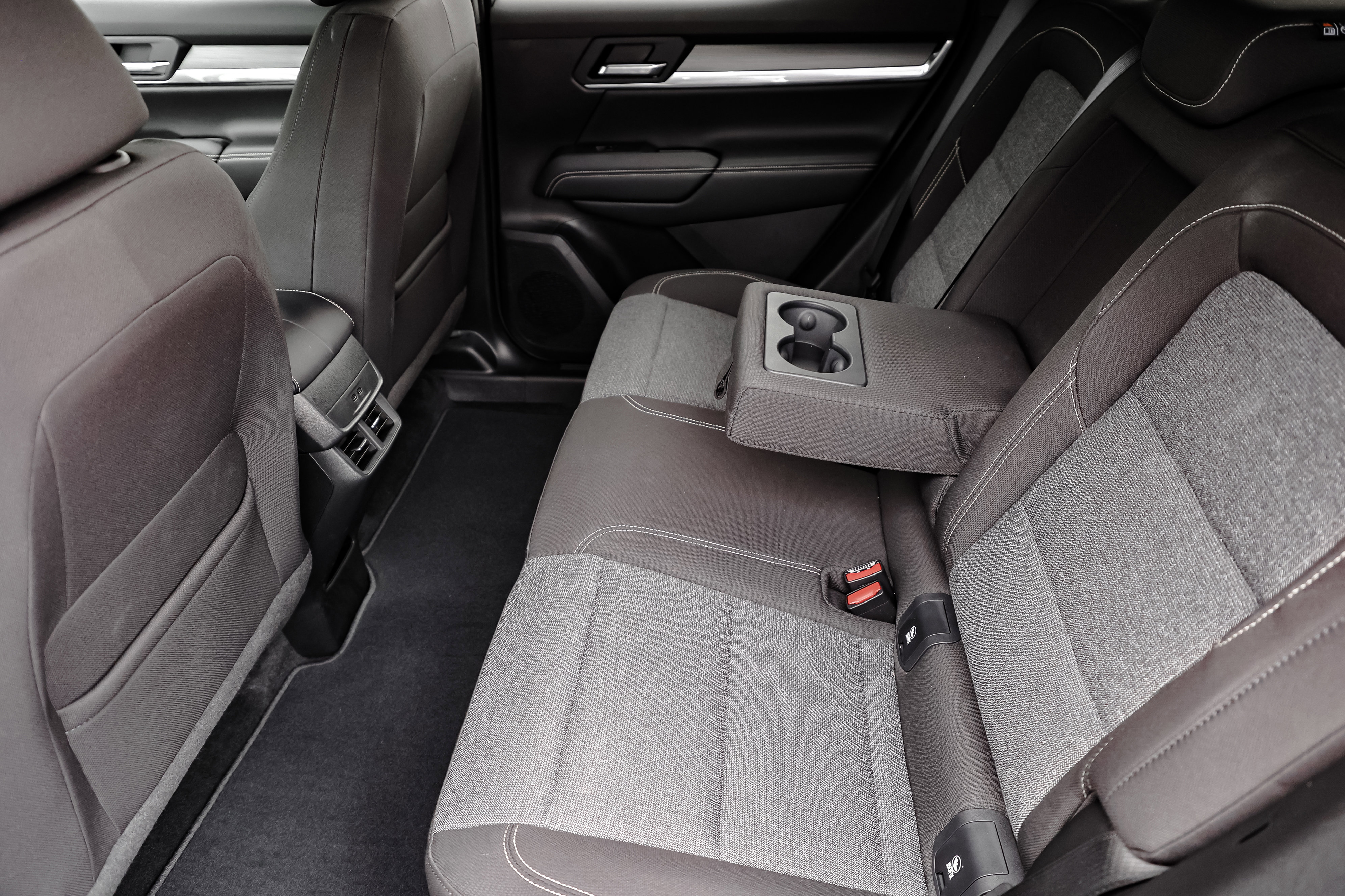 New 2026 GMC Terrain Elevation w/ Technology Package II image 15