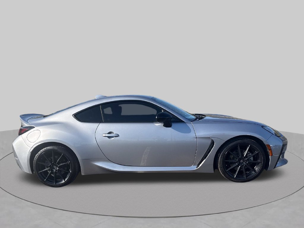Used 2022 Toyota GR86 Premium w/ ALL Weather Mat Package (TMS) RWD image 9