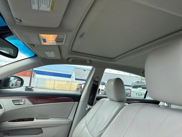 Used 2011 Toyota Avalon Limited FWD image 8
