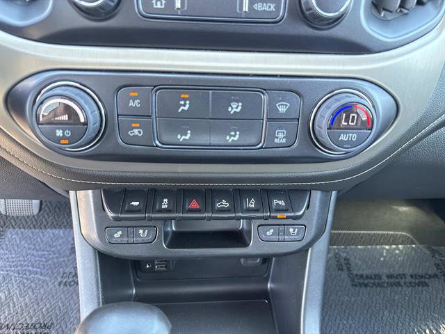 Used 2022 GMC Canyon Denali image 23