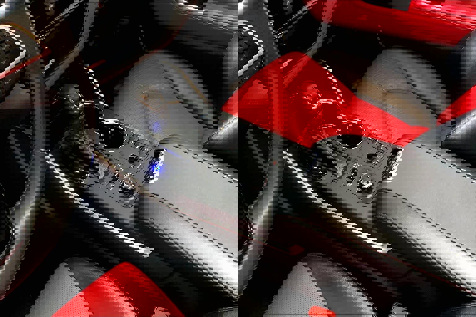 Used 2023 Toyota Highlander XSE AWD/4WD image 16