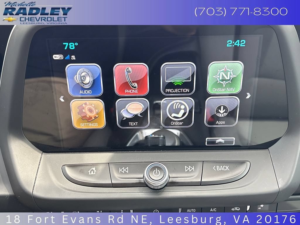 Used 2018 Chevrolet Camaro LT w/ Technology Package RWD image 17