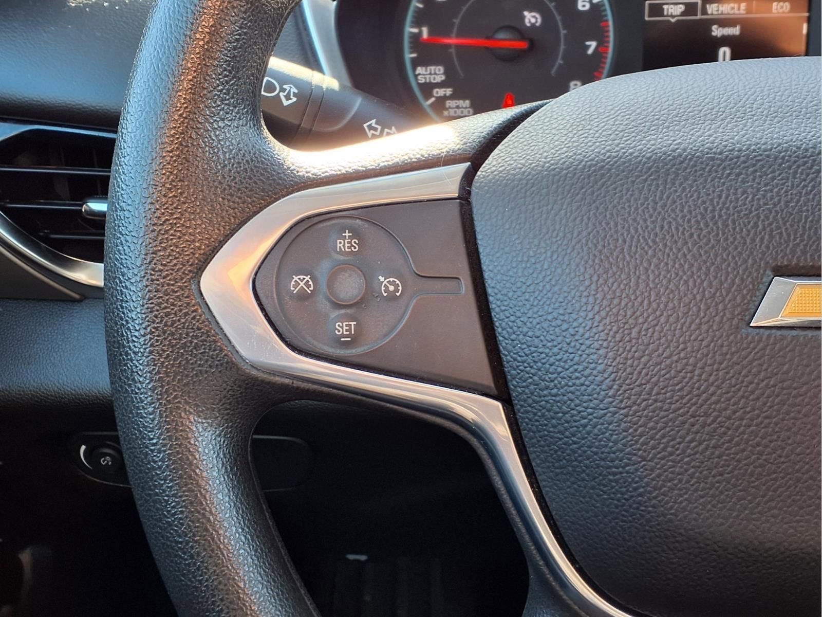 Used 2021 Chevrolet Traverse LS AWD/4WD image 15