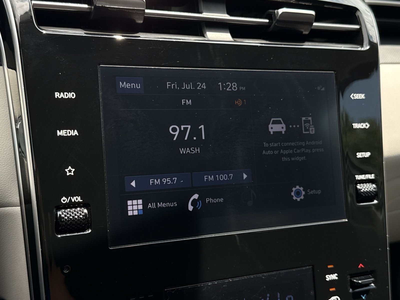 Certified 2024 Hyundai Tucson SEL AWD/4WD image 18