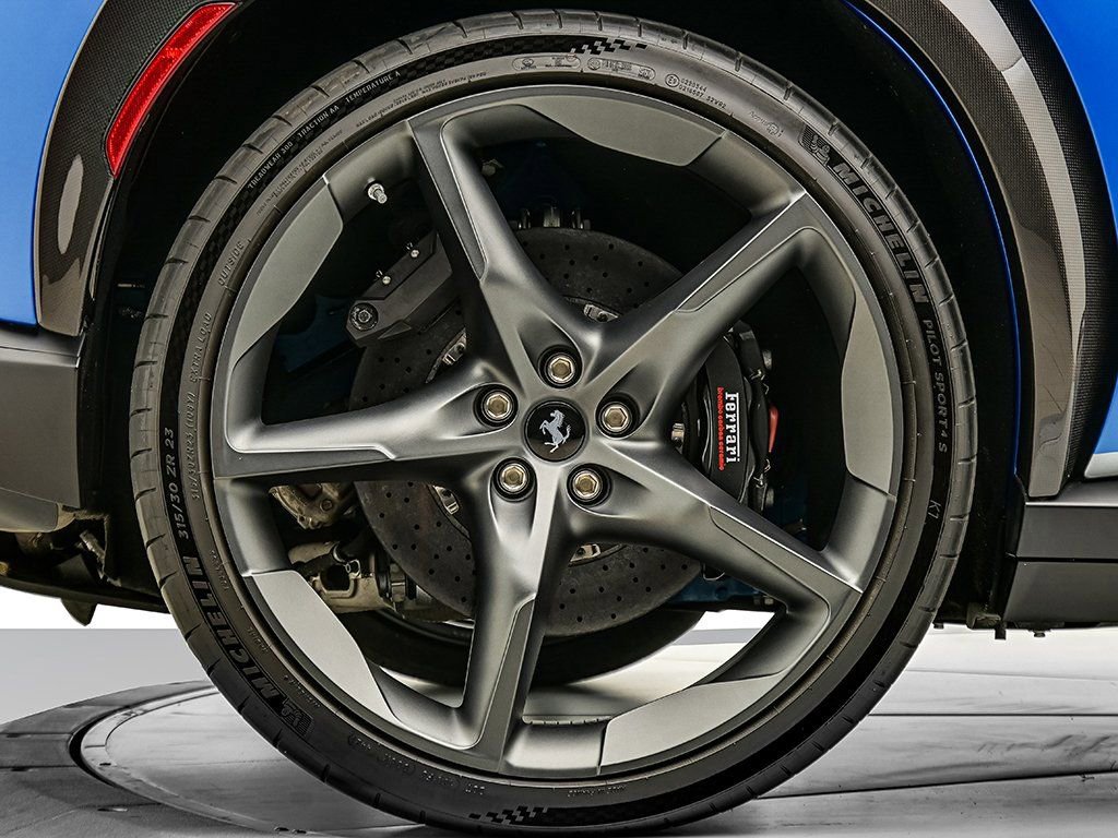 Certified 2024 Ferrari Purosangue Base image 37