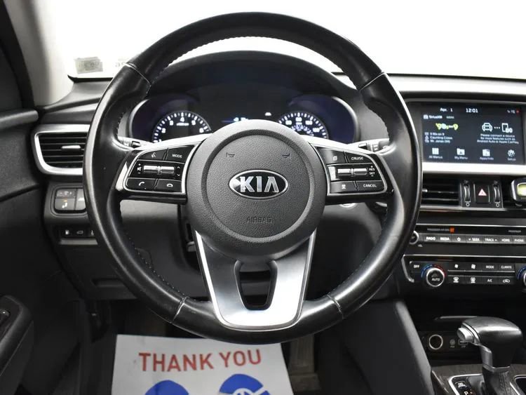 Used 2019 Kia Optima EX image 19