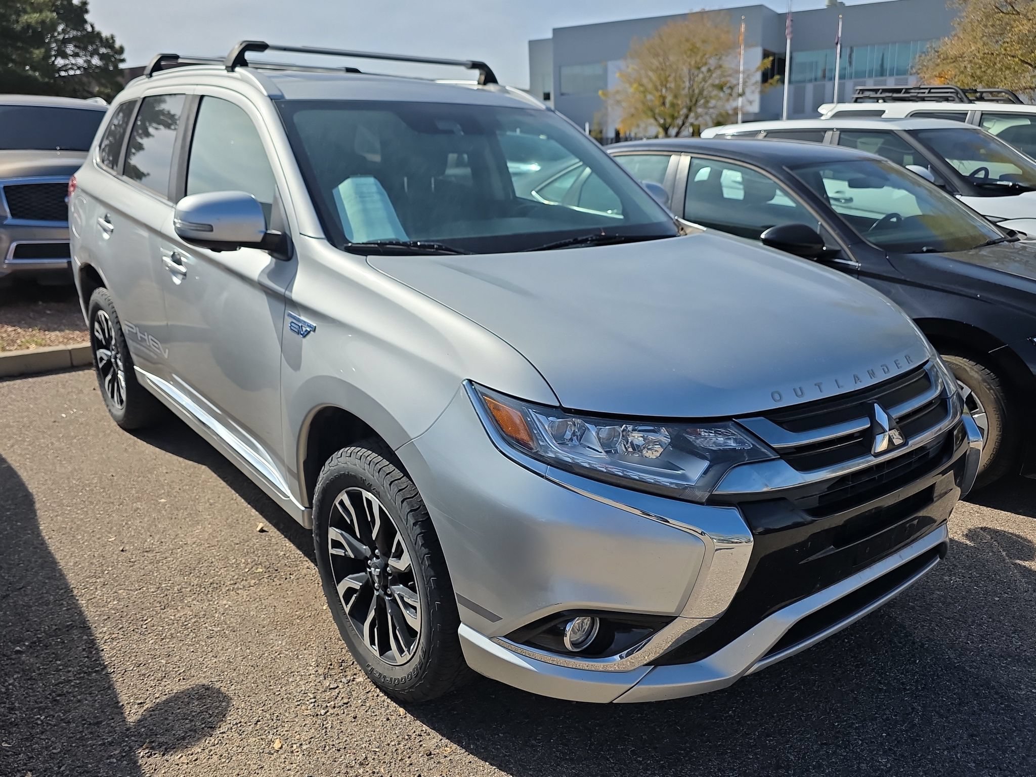 Used 2018 Mitsubishi Outlander GT AWD/4WD image 3