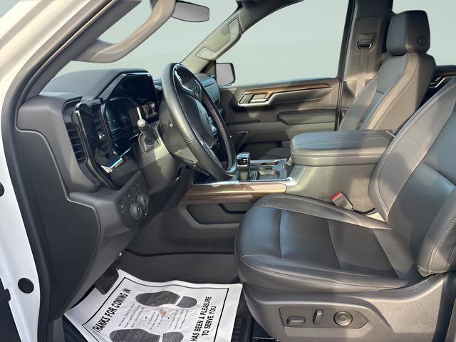 Used 2024 Chevrolet Silverado 1500 RST w/ Redline Edition image 6