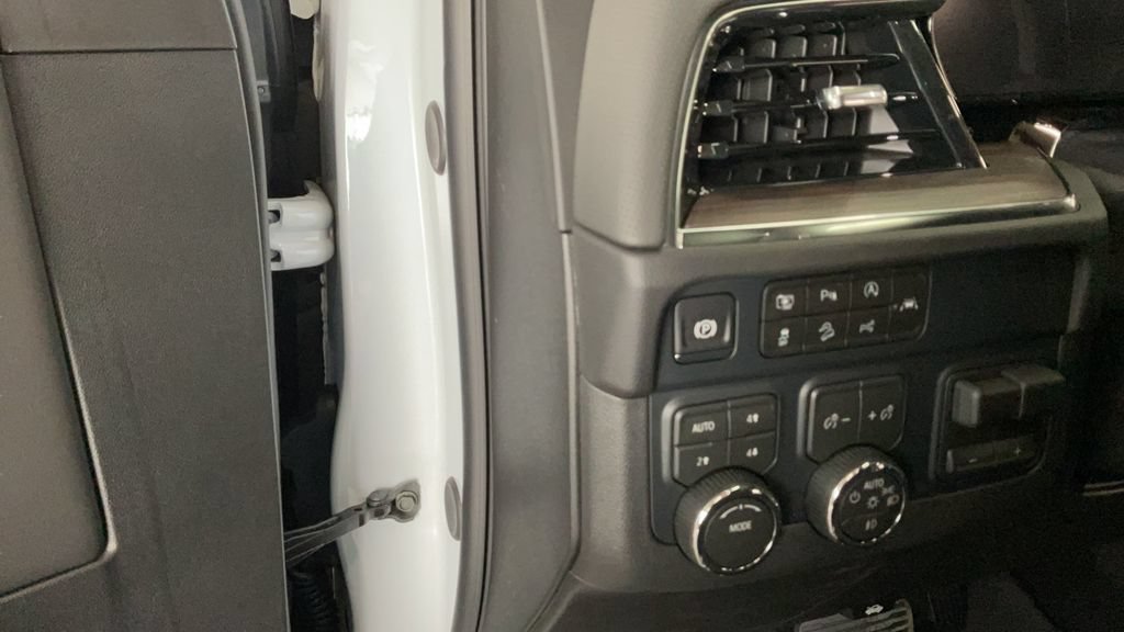 New 2026 Chevrolet Tahoe Premier AWD/4WD image 18