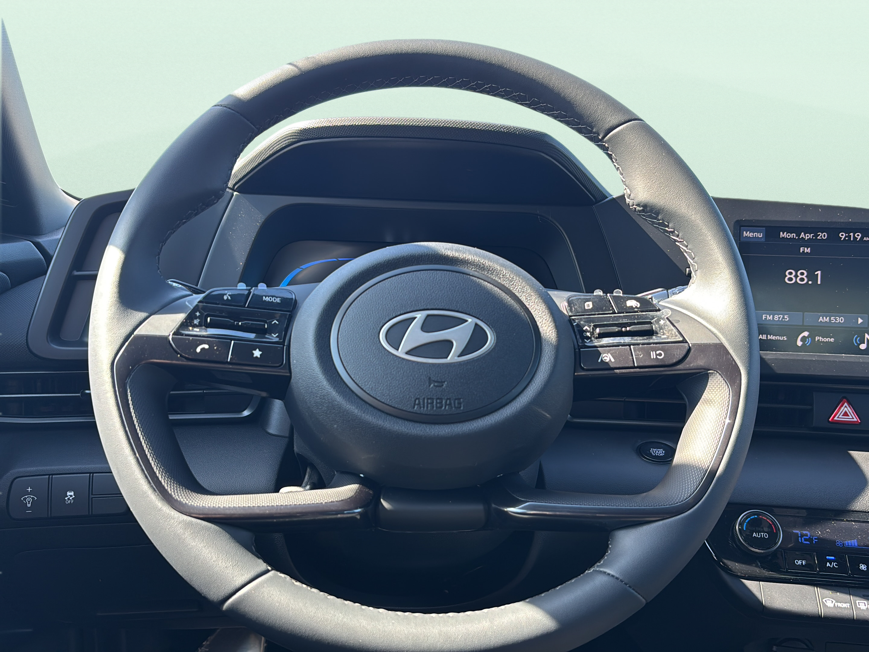 Certified 2026 Hyundai Elantra Sport FWD image 13