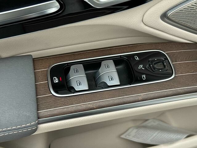 Certified 2024 Mercedes-Benz EQS 450+ Sedan image 12
