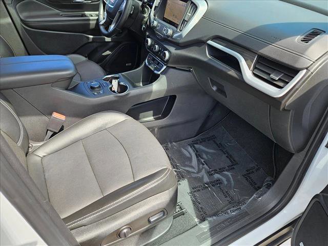 Used 2023 GMC Terrain SLT w/ Infotainment Package II FWD image 20