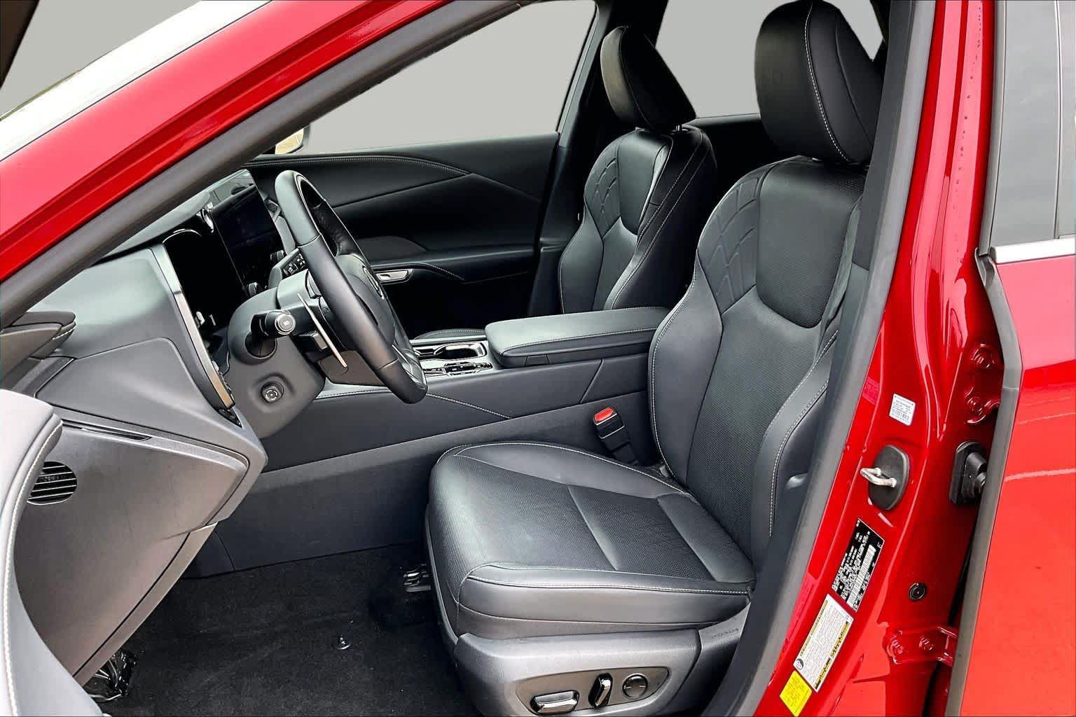 Certified 2025 Lexus RX 350 Premium Plus w/ Accessory Package (Z1) FWD image 8