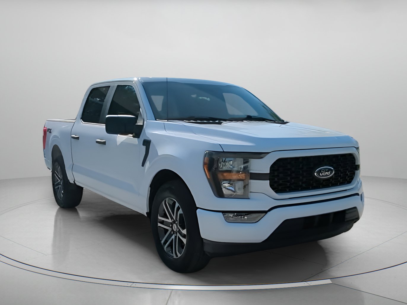 Used 2023 Ford F150 XL w/ STX Appearance Package RWD image 4