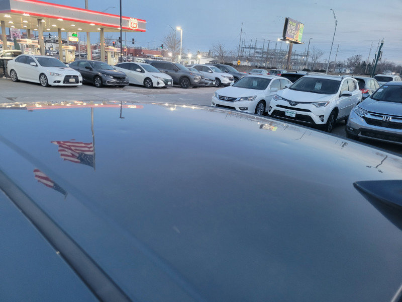 Used 2017 Toyota Prius Three Touring image 14