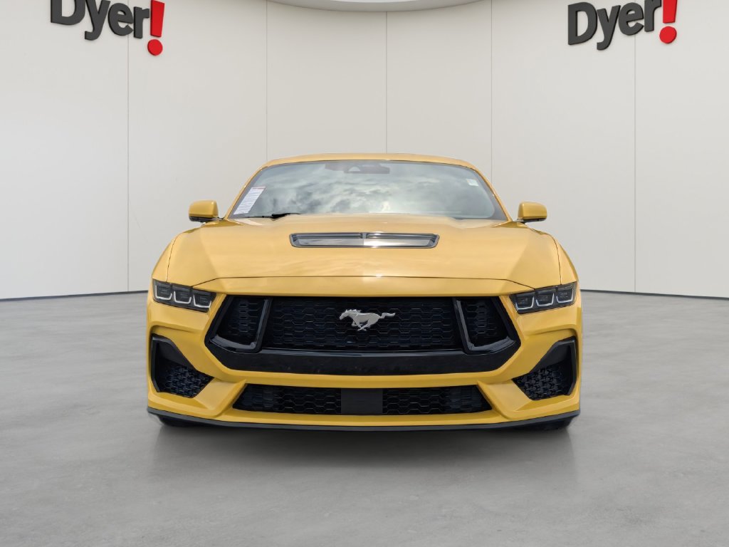 Used 2024 Ford Mustang GT RWD image 9